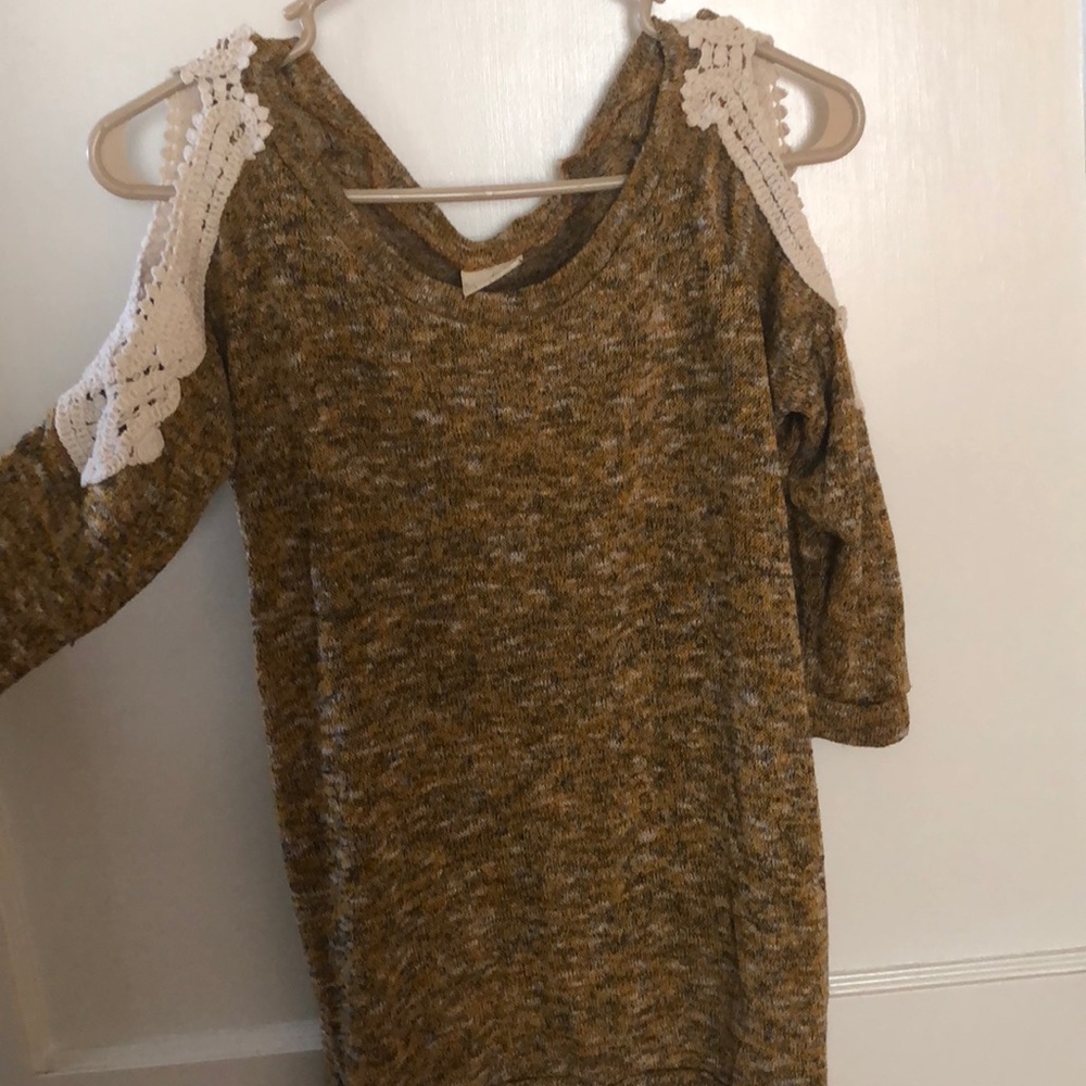 Buckle Daytrip 3/4 Length Top